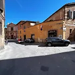 Apartment Sperandie-inside The Historical Walls Siena