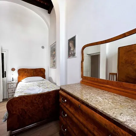 Apartment Sperandie-inside The Historical Walls